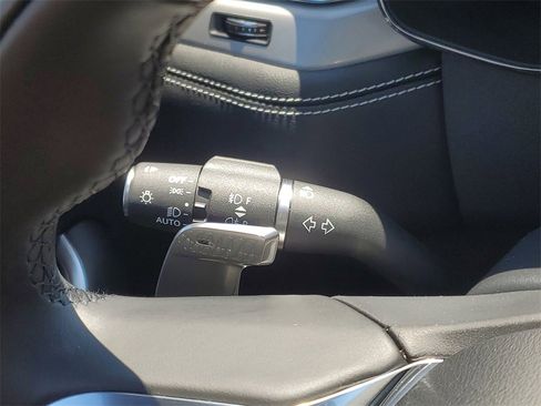 Used 2025 Jaguar F-PACE R-Dynamic S image 17