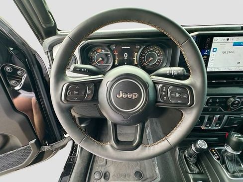 Used 2024 Jeep Wrangler Sport AWD/4WD image 11