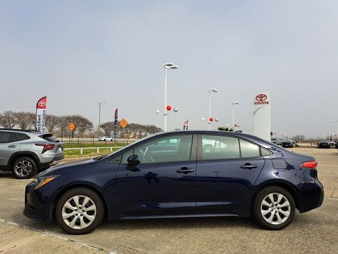 Used 2024 Toyota Corolla LE image 10