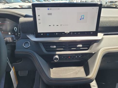 New 2026 Ford Explorer Tremor AWD/4WD image 10