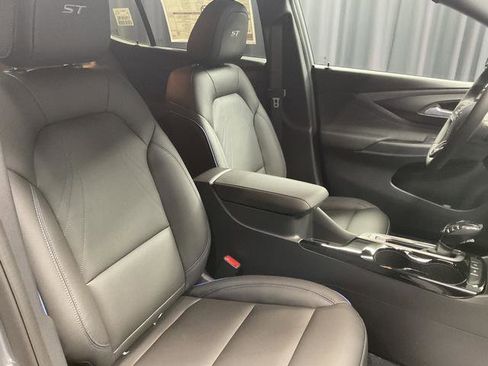 New 2026 Buick Envista Sport Touring w/ Convenience I Package image 9