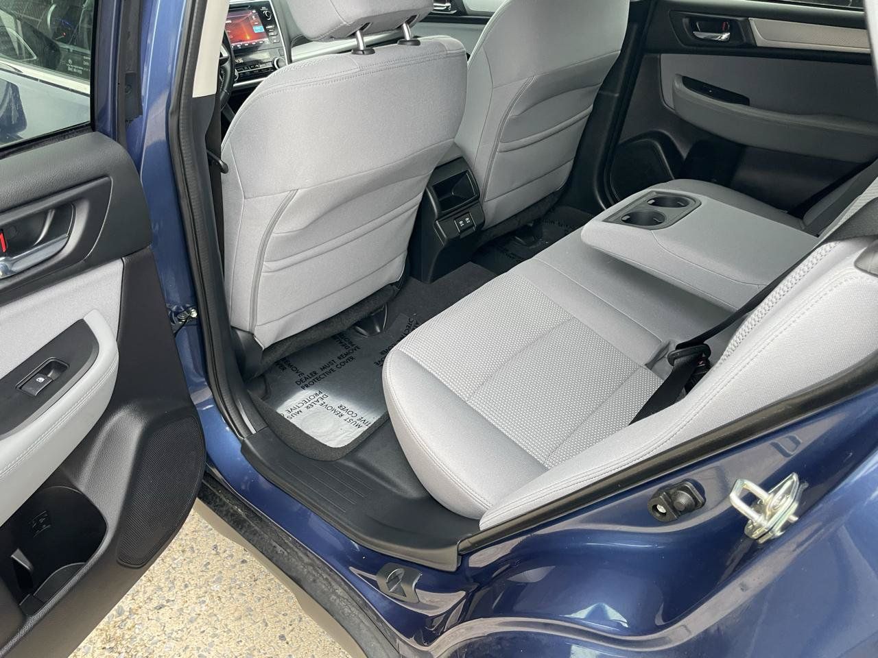 Used 2019 Subaru Outback 2.5i Premium AWD/4WD image 34