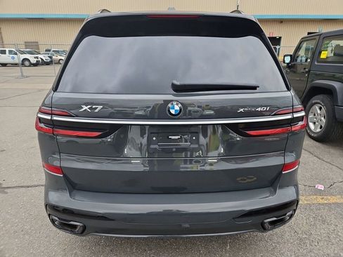 Used 2023 BMW X7 xDrive40i w/ Executive Package AWD/4WD image 4