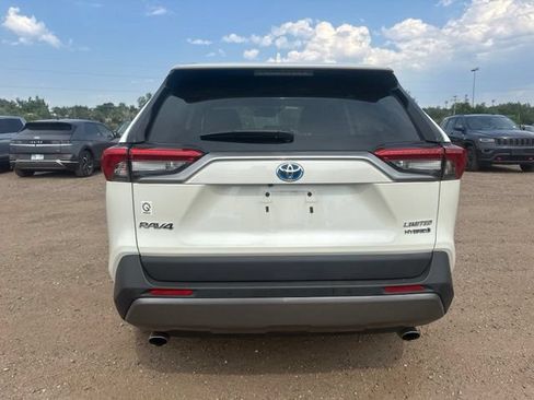 Used 2021 Toyota RAV4 Limited AWD/4WD image 4