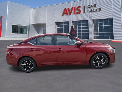 Used 2024 Nissan Sentra SV image 5