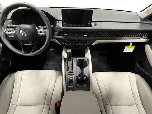 New 2025 Honda Accord SE image 15
