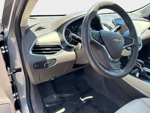 Used 2024 Chevrolet Malibu LT FWD image 19