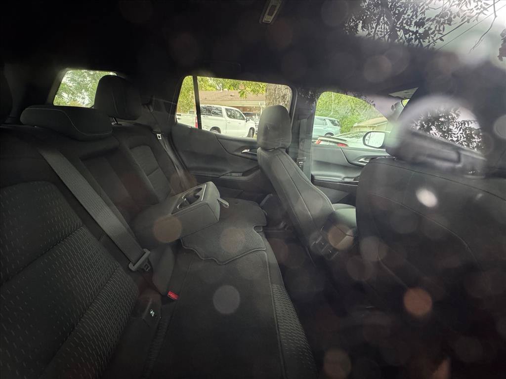 Used 2026 Chevrolet Equinox LT FWD image 4