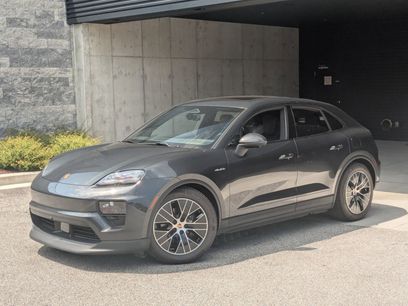New 2025 Porsche Macan 4 Electric
