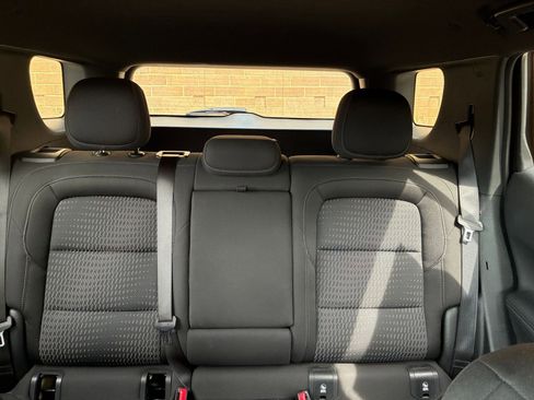 Used 2025 Chevrolet Equinox LT image 37