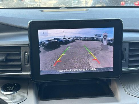 Used 2023 Ford Explorer XLT w/ Equipment Group 202A image 25