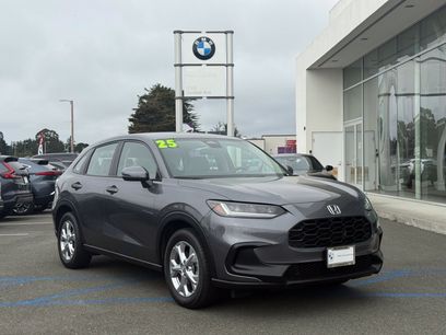 Used 2025 Honda HR-V LX