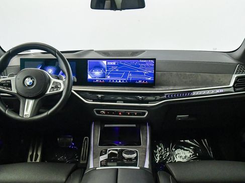 Used 2024 BMW X5 sDrive40i w/ M Sport Package RWD image 15