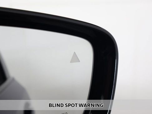 Used 2023 BMW M5 w/ Competition Package image 4