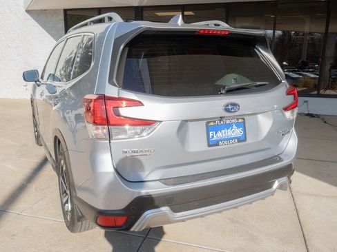 Used 2023 Subaru Forester Touring image 5
