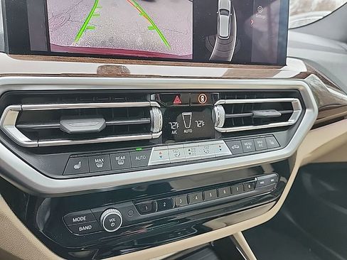 Used 2022 BMW X3 xDrive30i w/ Premium Package 2 image 19