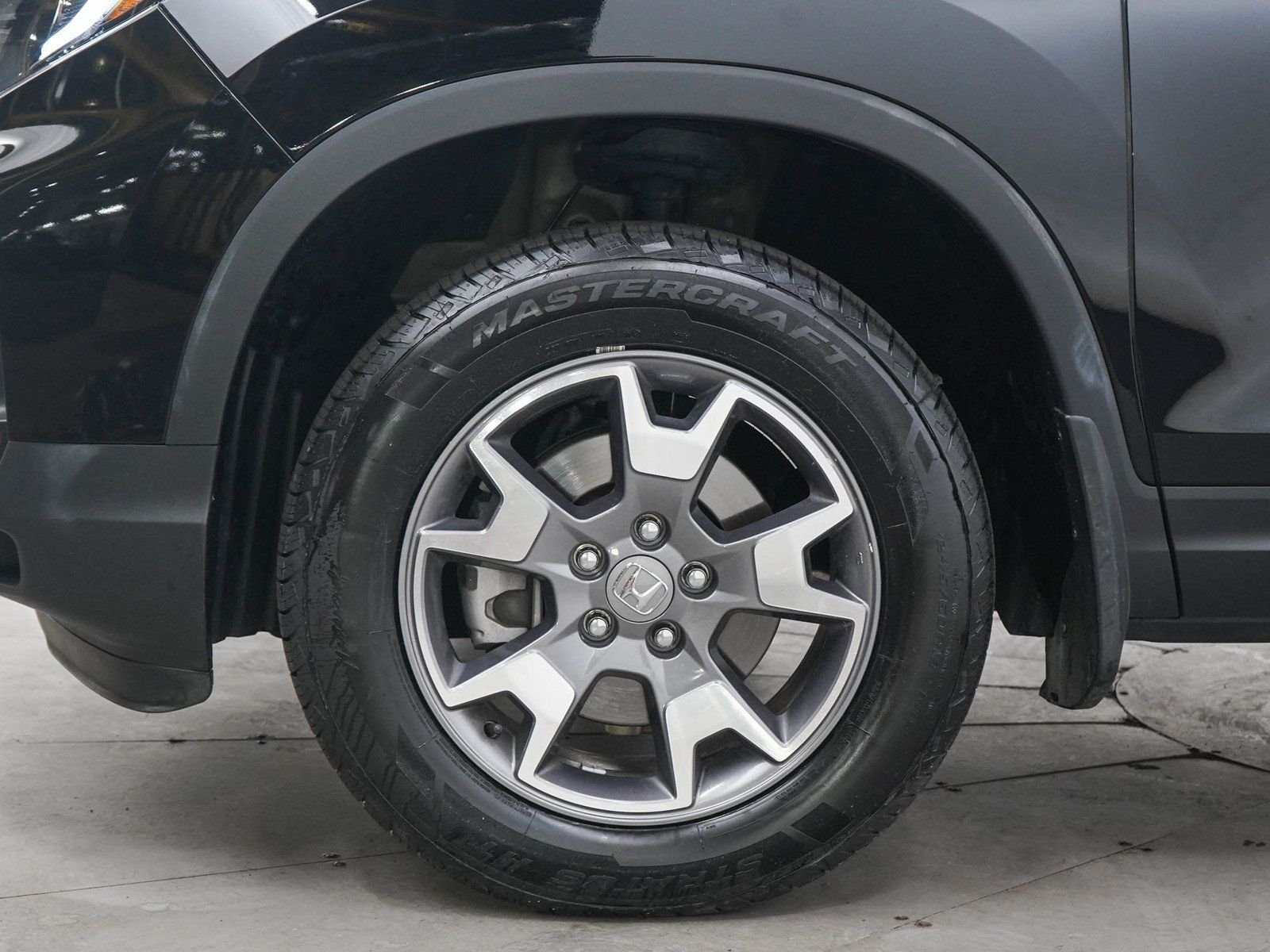 Used 2023 Honda Passport TrailSport image 30