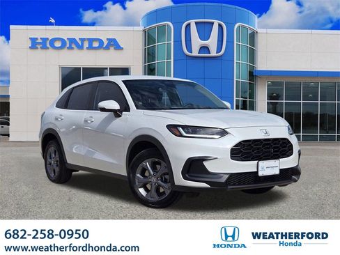 New 2026 Honda HR-V LX image 1