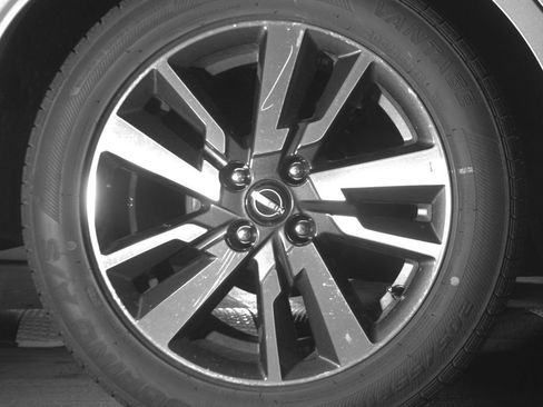 Used 2025 Nissan Versa SV image 15