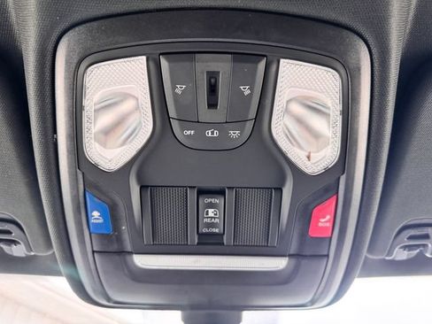 Used 2023 RAM 1500 Big Horn AWD/4WD image 31