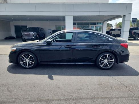 Used 2024 Honda Civic Touring image 5