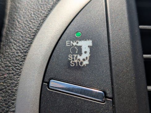 Used 2015 Lincoln MKC AWD w/ Equipment Group 102A Reserve image 33