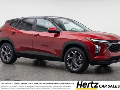 Used 2025 Chevrolet Trax LT
