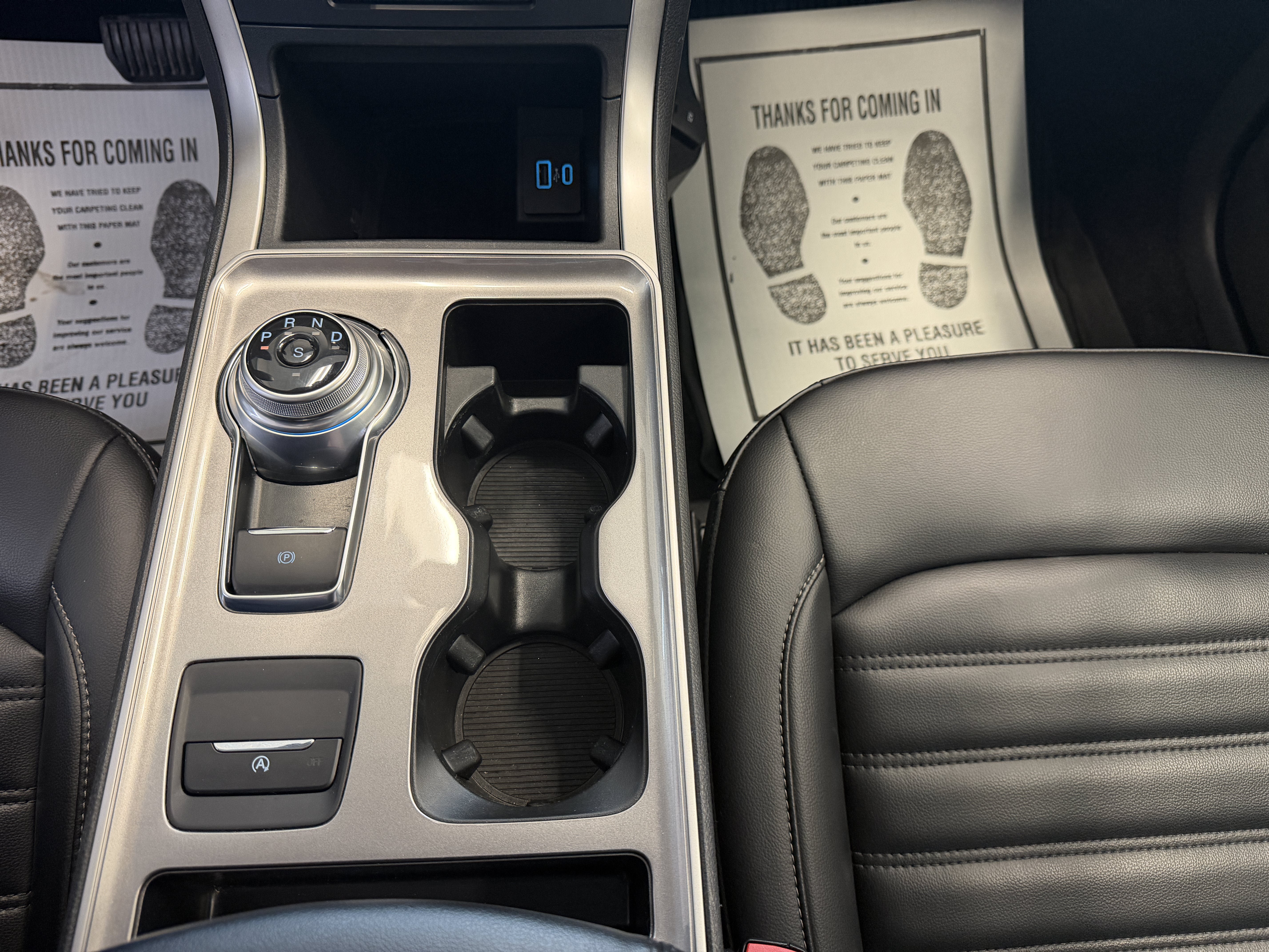 Used 2024 Ford Edge SEL w/ Convenience Package AWD/4WD image 10