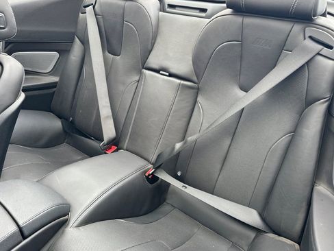 Used 2013 BMW M6 Convertible image 12