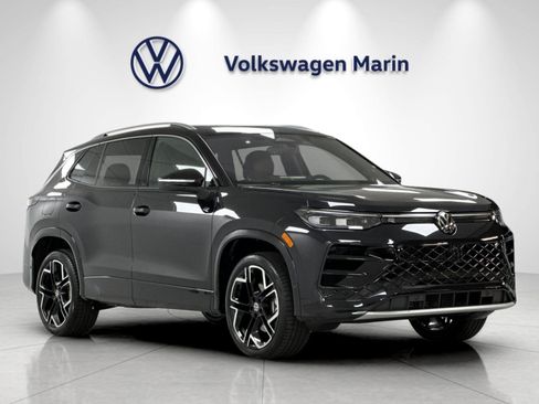 New 2026 Volkswagen Tiguan SEL R-Line AWD/4WD image 7