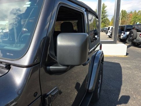 Used 2021 Jeep Wrangler Sport S image 85