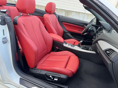 Used 2017 BMW 230i Convertible image 26