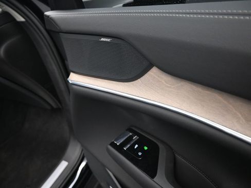 New 2025 Volvo EX90 Plus image 28