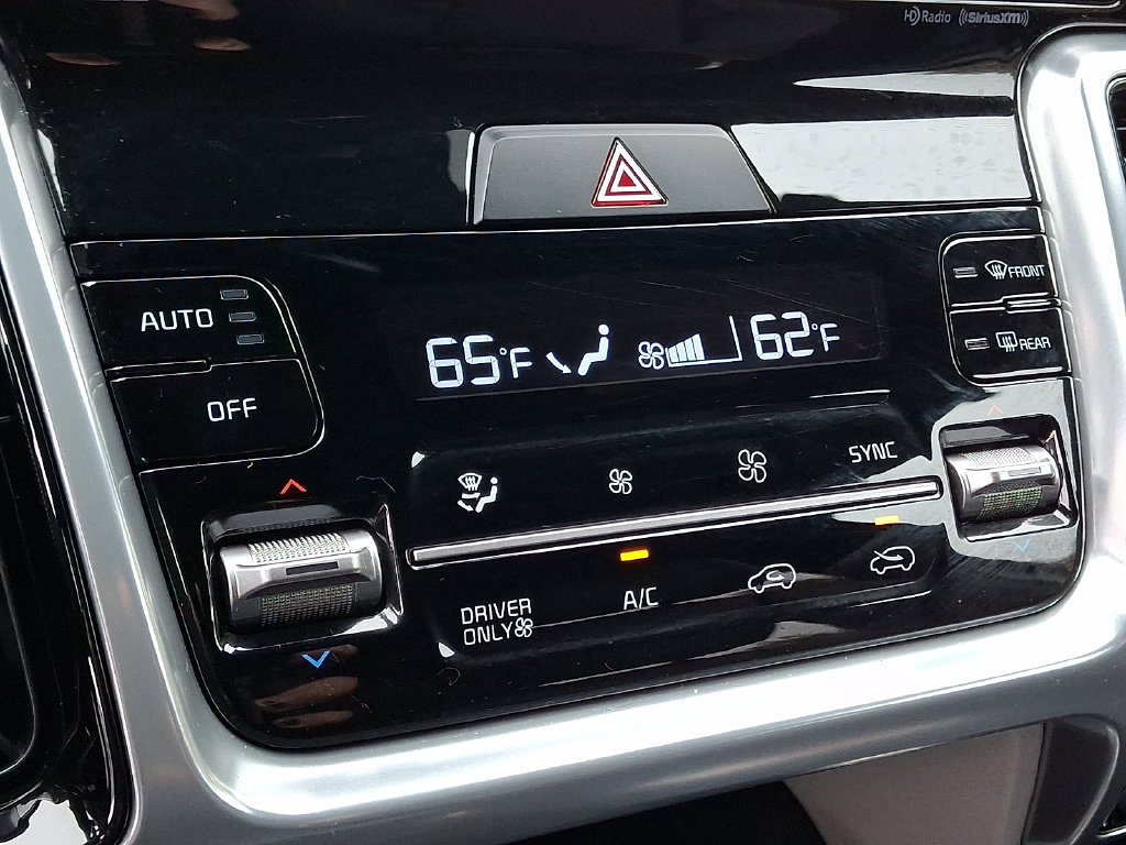 Certified 2023 Kia Sorento SX Prestige AWD/4WD image 16