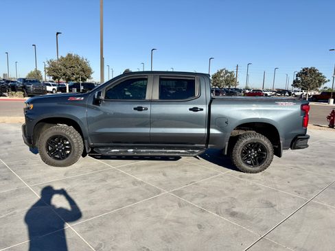 Used 2019 Chevrolet Silverado 1500 LT Trail Boss image 2