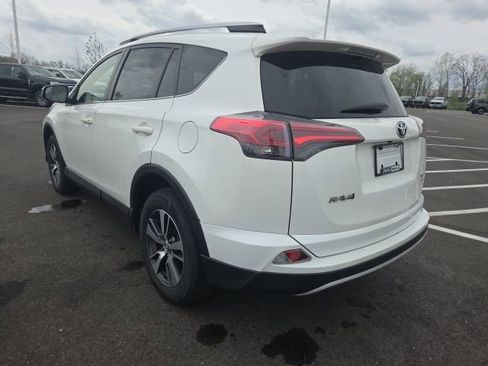 Used 2016 Toyota RAV4 XLE image 14