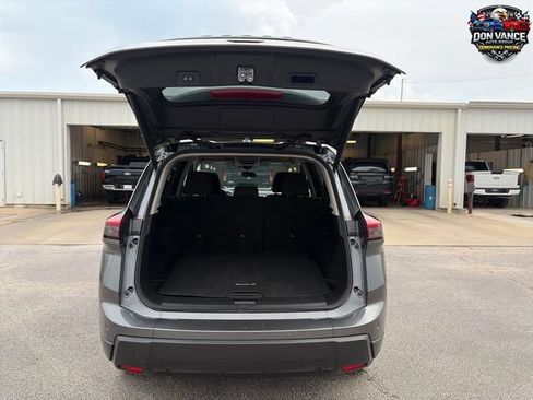 Used 2025 Nissan Rogue SV AWD/4WD image 21
