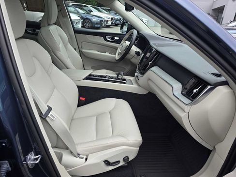 Certified 2024 Volvo XC60 T8 Plus w/ Protection Package Premier AWD/4WD image 11