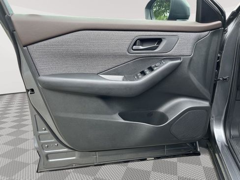 Certified 2023 Nissan Rogue S AWD/4WD image 18
