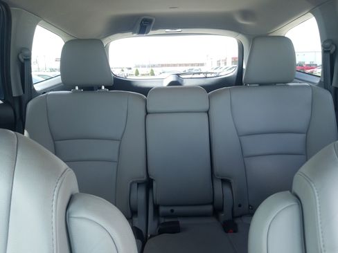 Used 2021 Honda Pilot Special Edition image 19