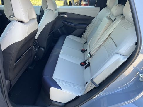 New 2026 Nissan Leaf Platinum+ image 17