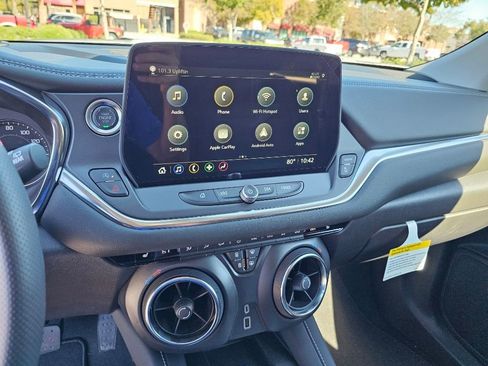 New 2025 Chevrolet Blazer LT w/ Convenience Package image 13