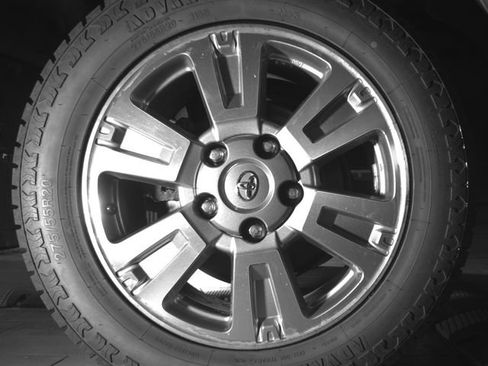 Used 2014 Toyota Tundra Platinum AWD/4WD image 14
