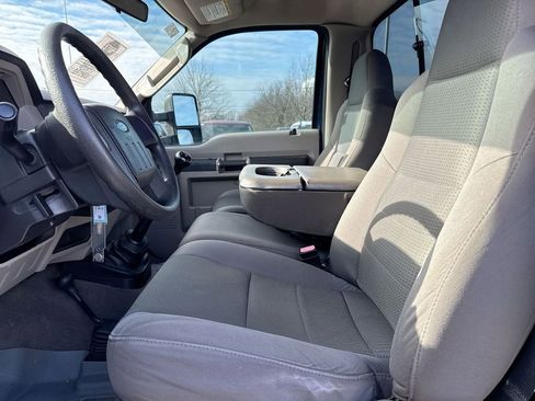 Used 2010 Ford F350 XLT image 18