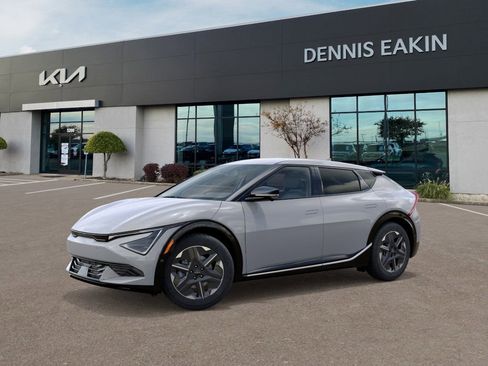 New 2025 Kia EV6 Light w/ Light LR Technology Package image 3