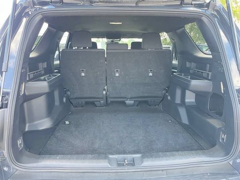 Used 2025 Toyota 4Runner SR5 AWD/4WD image 23