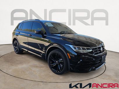 Used 2024 Volkswagen Tiguan SE R-Line