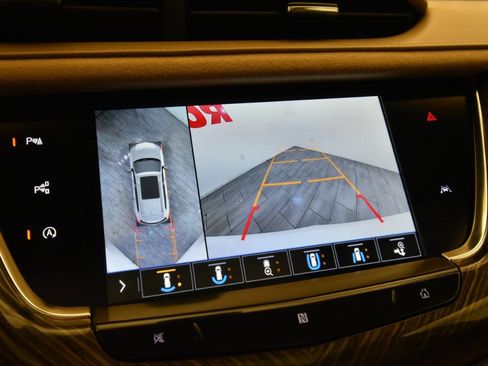 Used 2020 Cadillac XT6 Sport w/ Platinum Package image 23