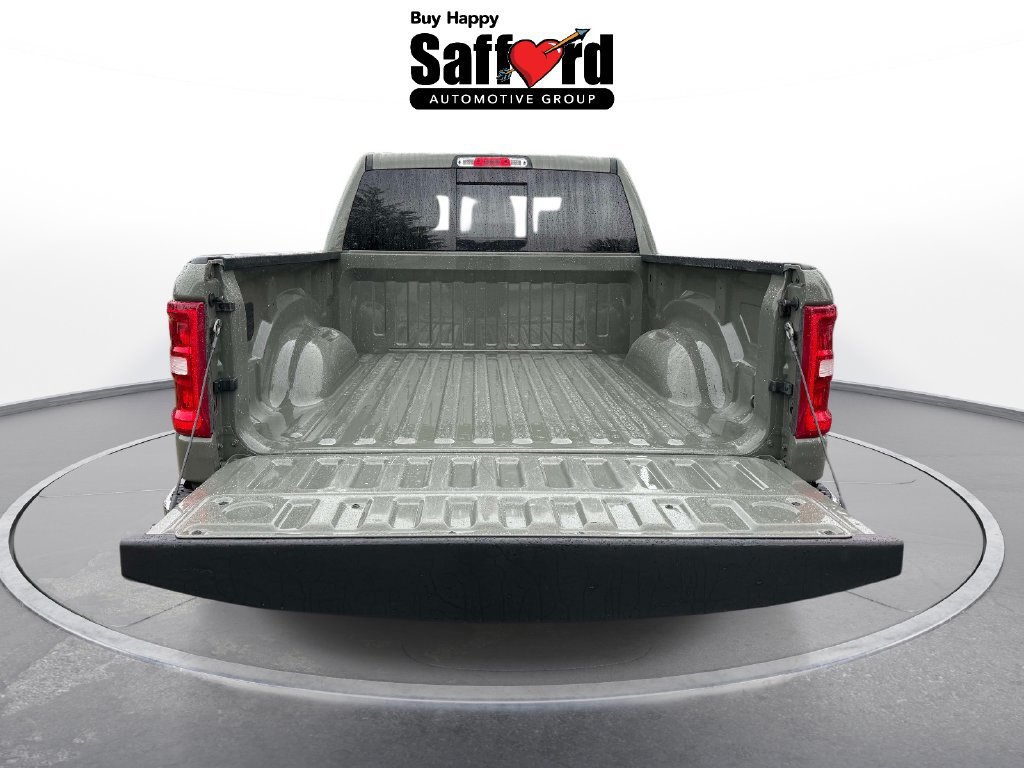 Used 2026 RAM 1500 Laramie AWD/4WD image 32