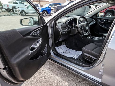 Used 2024 Chevrolet Malibu LT FWD image 26